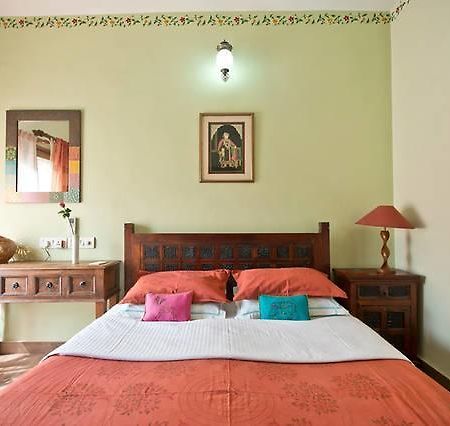 Chhoti Haveli Panzió Új-Delhi Kültér fotó